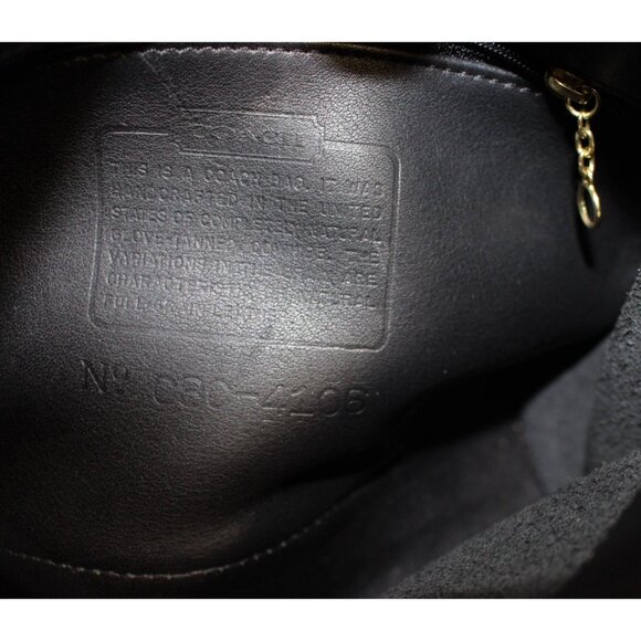 Coach Vintage - Soho Small Satchel 4106 in color Black, Ergo Style, USA 1998 - Picture 3 of 9